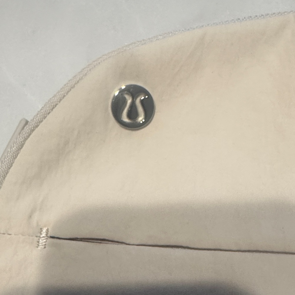 lululemon athletica Cream Crossbody Bag - Picture 5 of 5